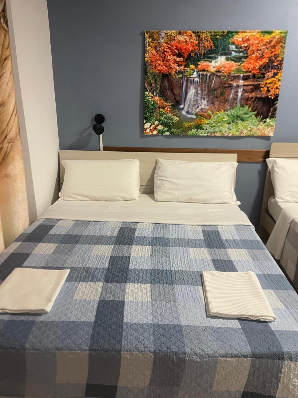 Parenti B&B Rome Bagian luar foto